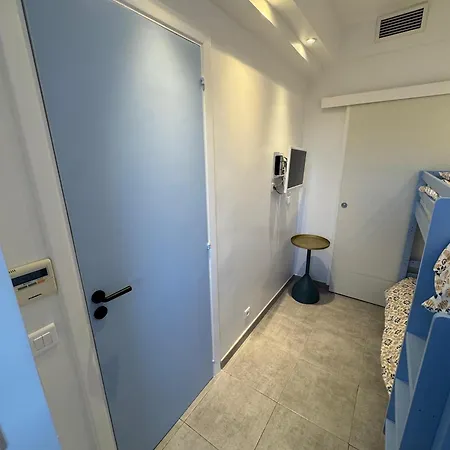 Appartement Croisette - Modern 2 Bdrs Location!