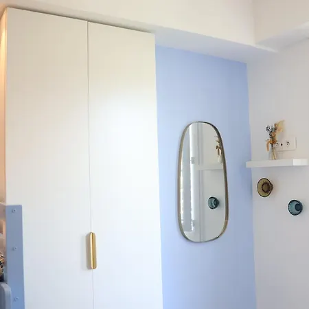 Croisette - Modern 2 Bdrs Location!