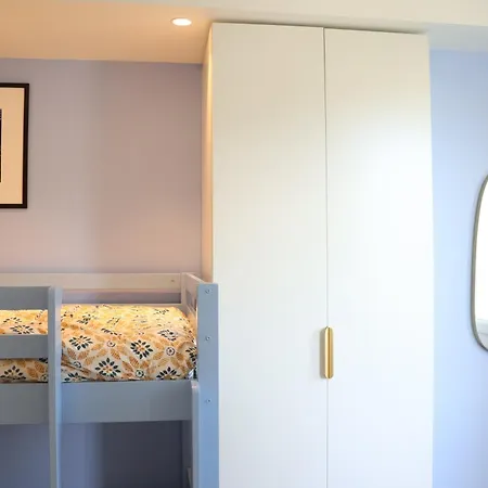 Croisette - Modern 2 Bdrs Location! *