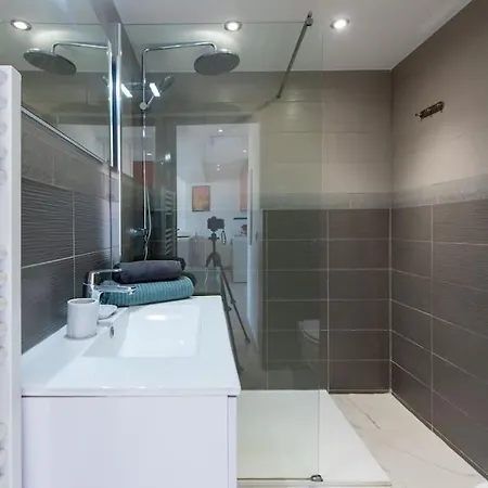 Apartment Croisette - Modern 2 Bdrs Location! *